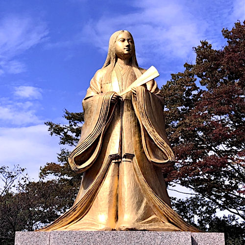 紫式部像
